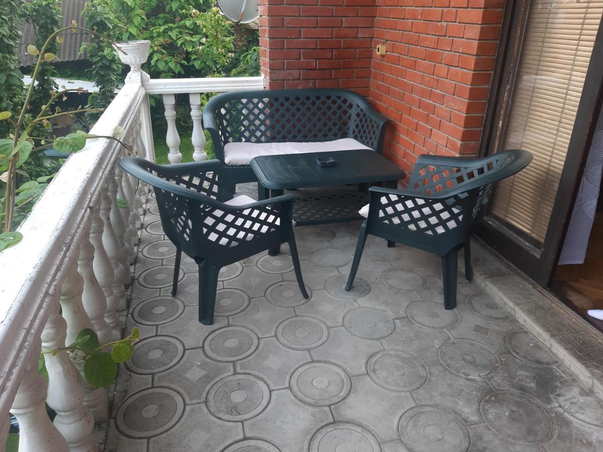 Vila Mir Пирот Екстериор снимка