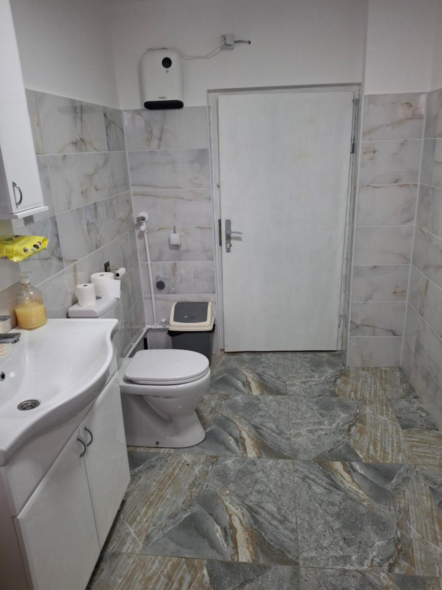 Vila Mir Пирот Екстериор снимка