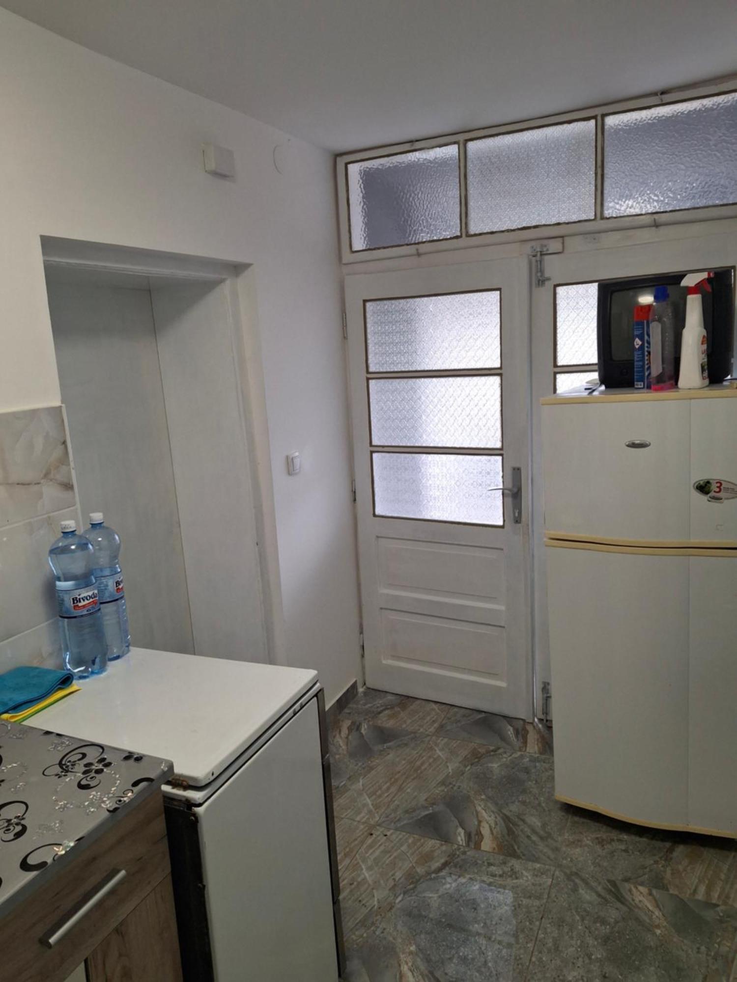 Vila Mir Пирот Екстериор снимка