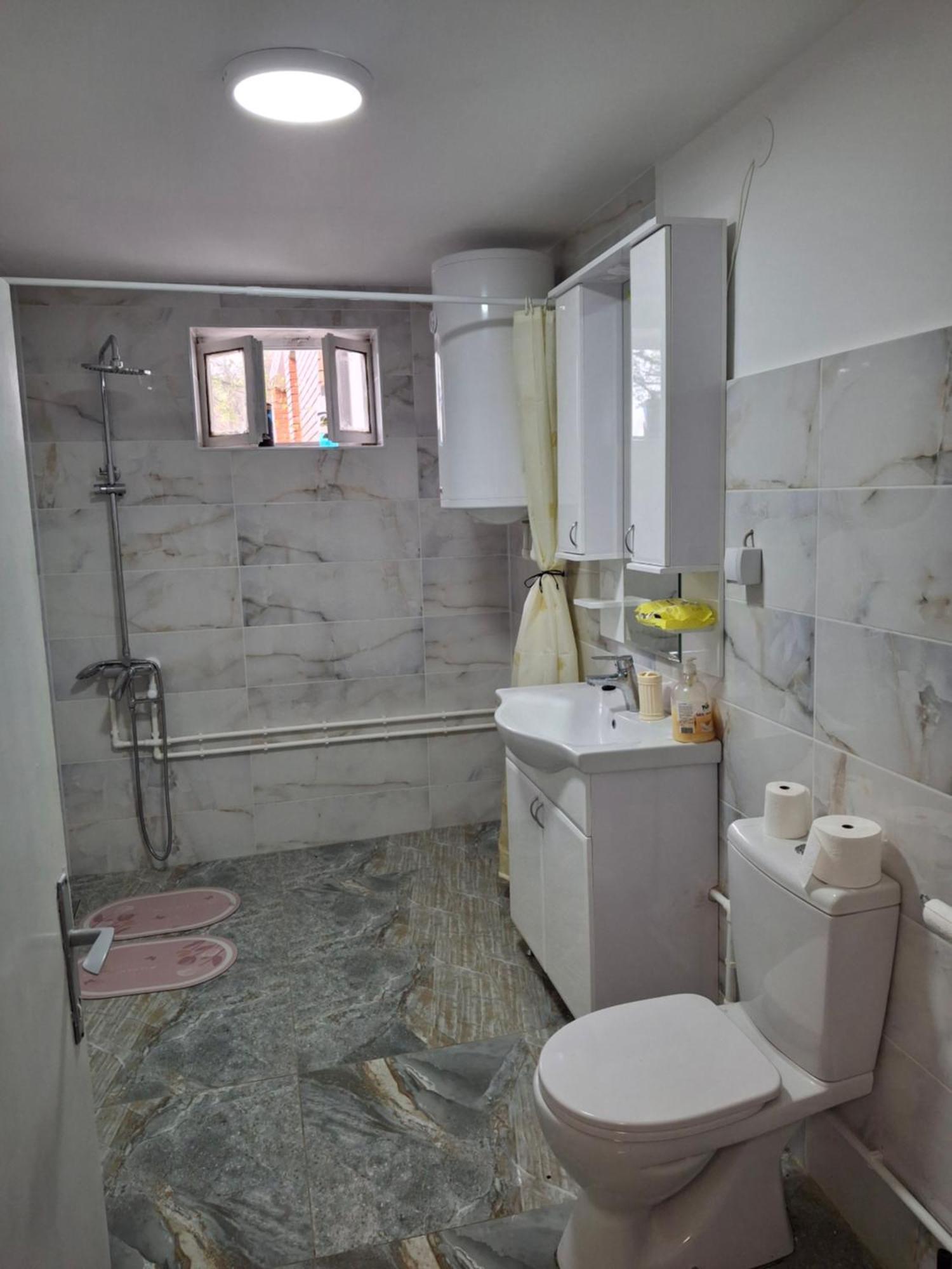 Vila Mir Пирот Екстериор снимка